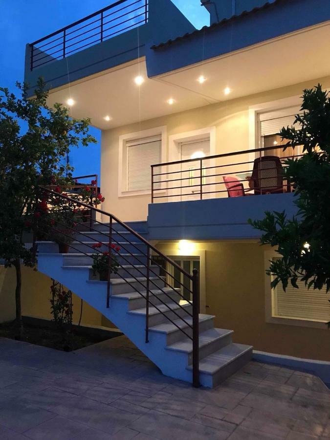 Amazing House In Kiato Near The Beach Εξωτερικό φωτογραφία